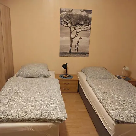Neu Work And 4 Personen Apartment *